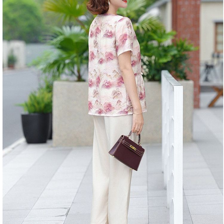 Mature Women's Summer Fashion  - огляд і ціна Summer Clothing Over 60