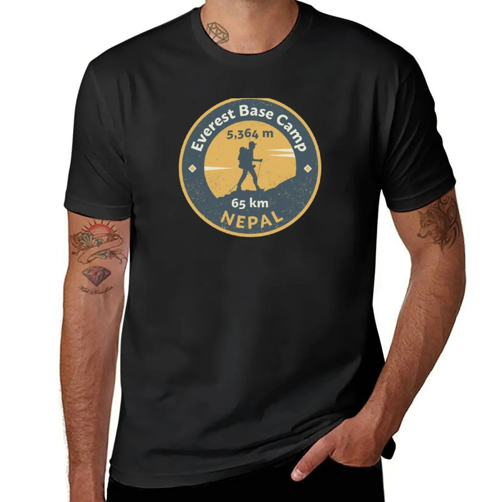Crewneck Short Sleeve T Shirts - огляд і ціна Summer Everest Clothing